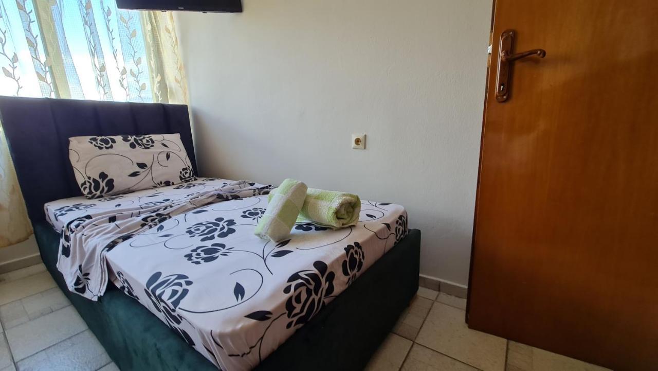 Hotel Parku I Palmave Gjirokaster